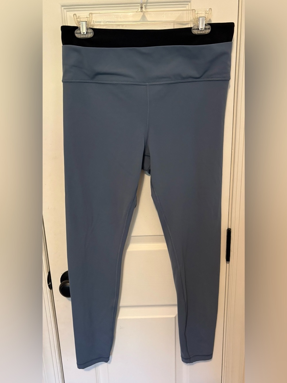 Athleta Ultra High Rise Elation Double Up Tight Leggings - Size L LIKE NEW